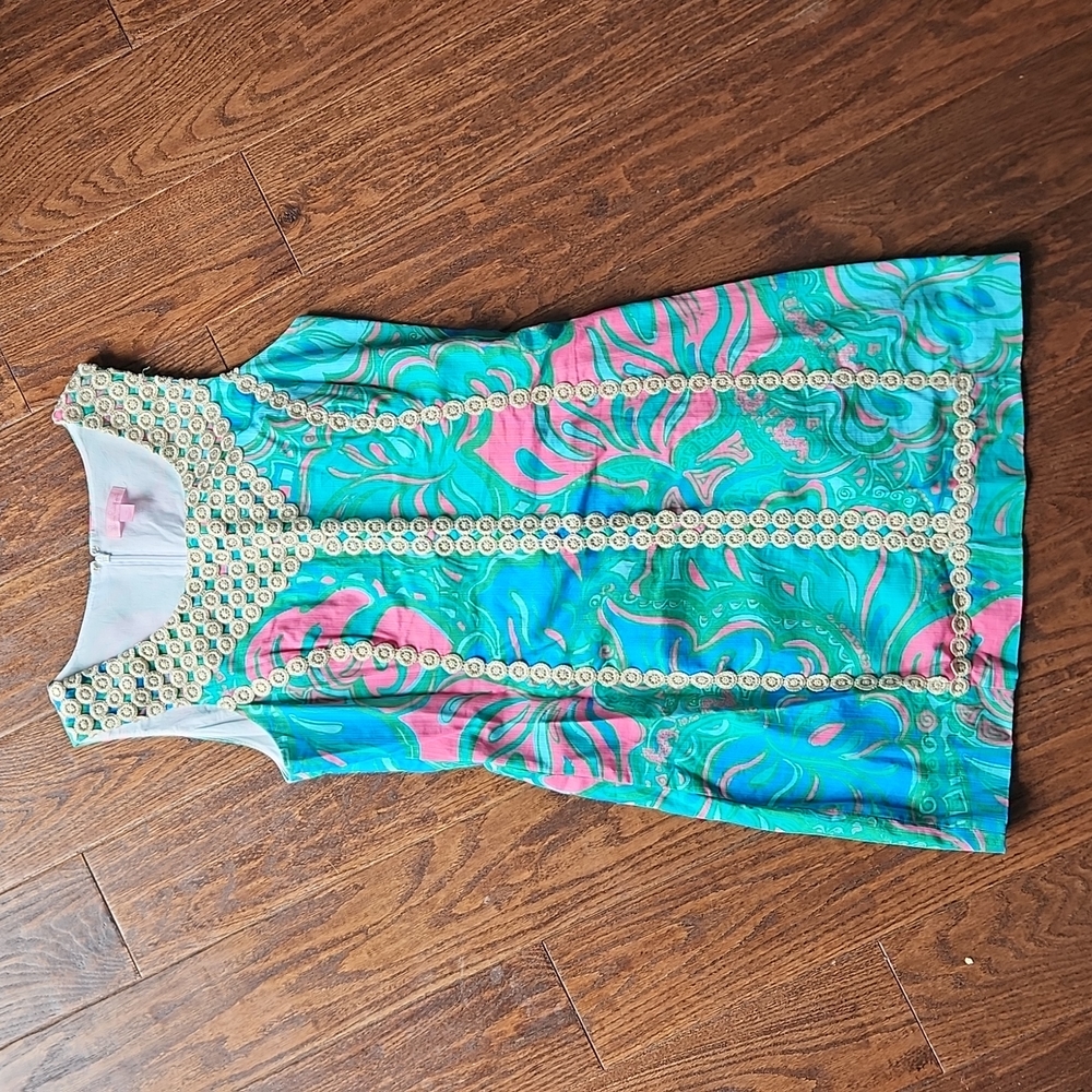Lilly pulitzer size 10 dress gold embroidery